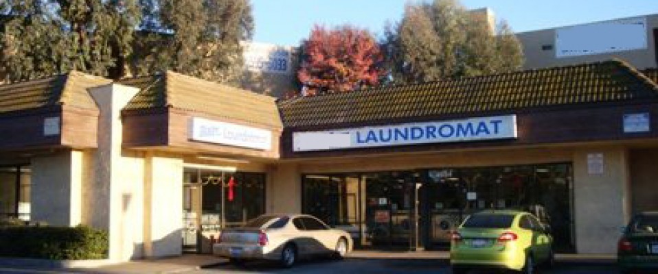 Best Location Well Maintained Laundromat!